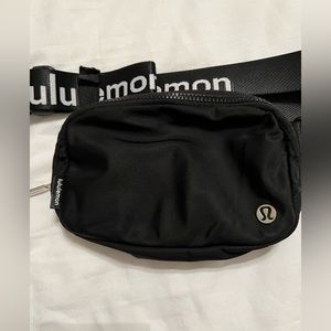 Lululemon athletica everywhere belt bag black with white logo